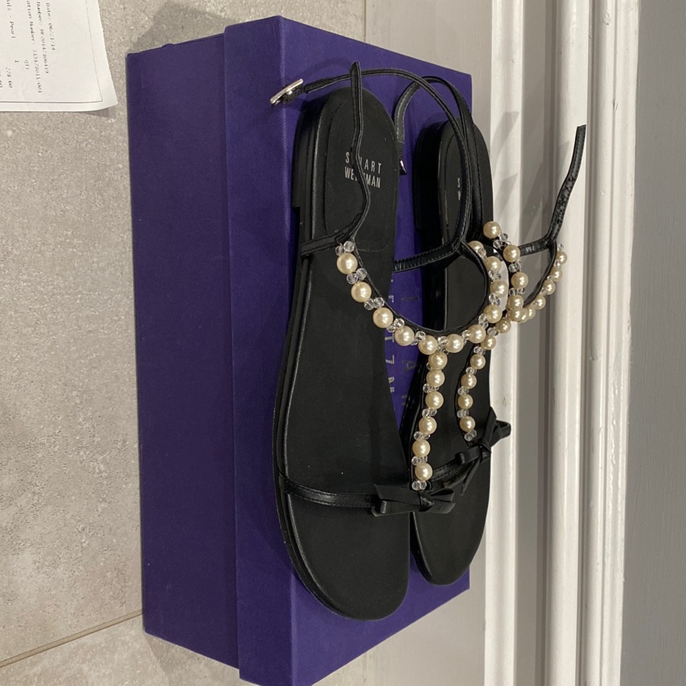 Pearl flat sandal